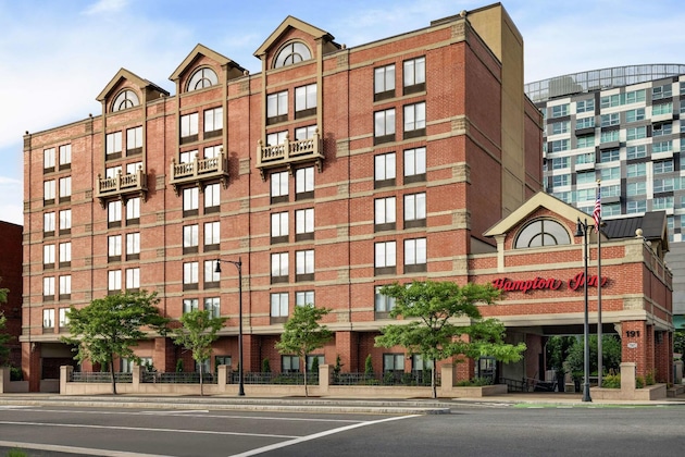 Gallery - Hampton Inn Boston Cambridge