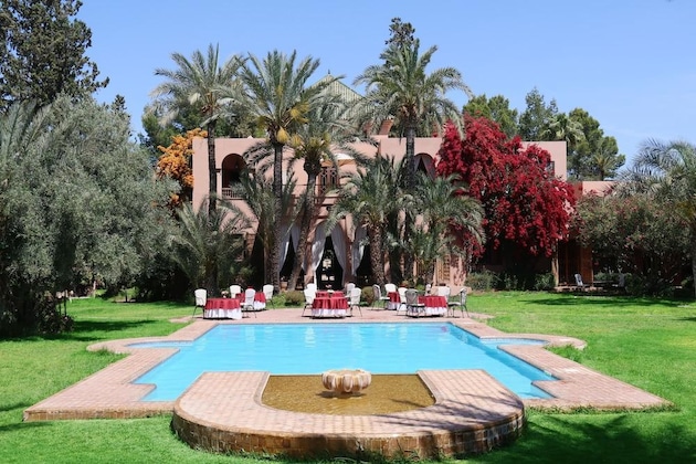 Gallery - Dar Ayniwen Garden Hotel & Bird Zoo