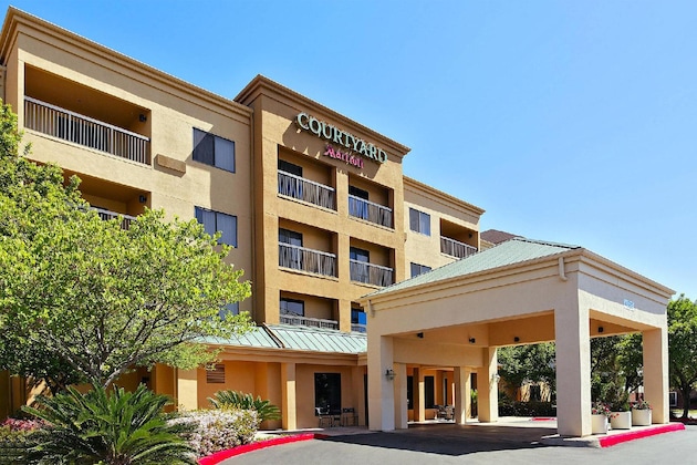 Gallery - Courtyard By Marriott Austin South