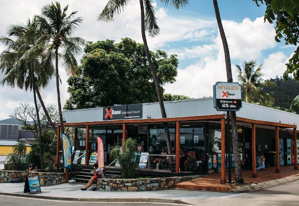 Gallery - Nomads Airlie Beach