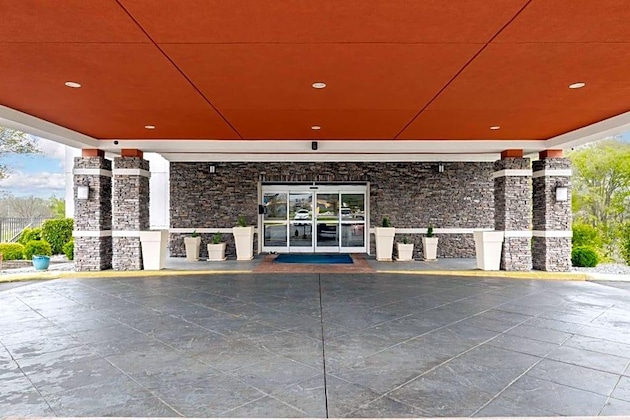 Gallery - Holiday Inn Express Hotel & Suites Chattanooga-Hixson By Ihg