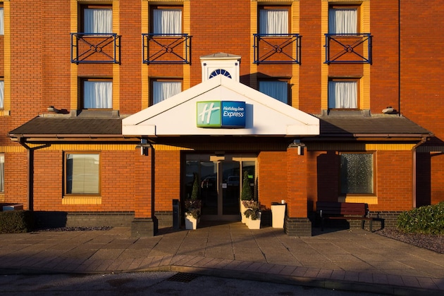 Gallery - Holiday Inn Express Stoke On Trent, An Ihg Hotel