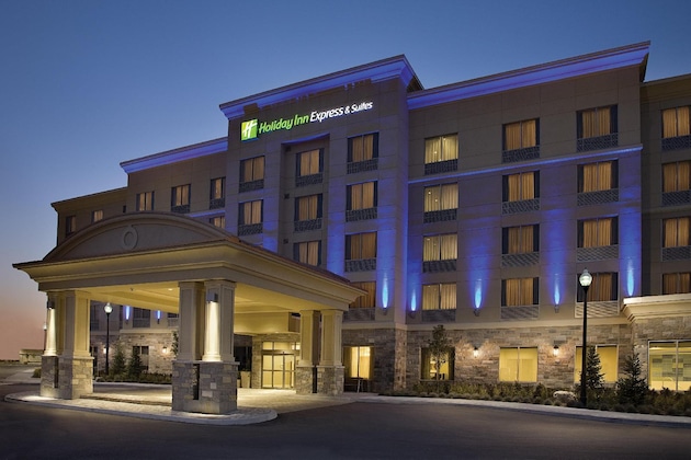 Gallery - Holiday Inn Express & Suites Vaughan-Southwest By Ihg