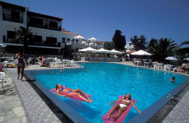 Gallery - Hotel Dionyssos