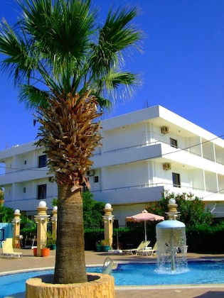 Gallery - Antonios Hotel