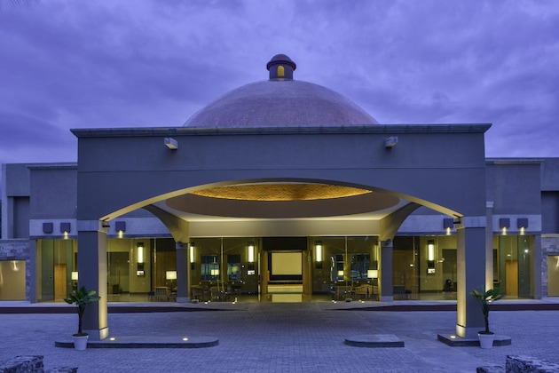 Gallery - Hacienda Jurica By Brisas