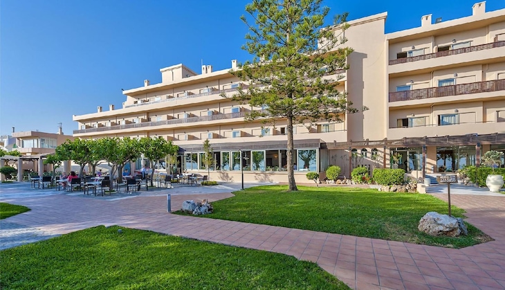 Gallery - Giannoulis – Santa Marina Beach