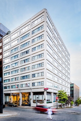 Gallery - The Hollis Halifax - A Doubletree Suites By Hilton