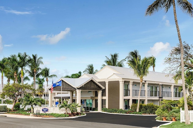 Gallery - Hampton Inn Key West