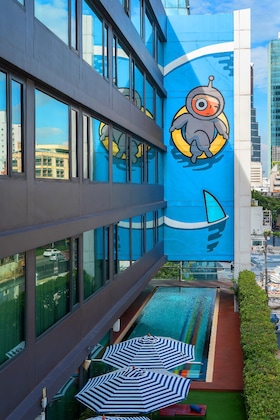 Gallery - Vic3 Bangkok