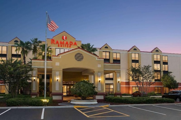 Gallery - Ramada Suites Orlando Aiport