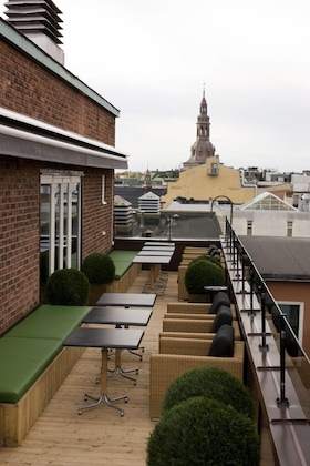 Gallery - Home Hotel Folketeateret
