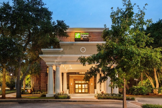 Gallery - Holiday Inn Express & Suites Mt. Pleasant By Ihg