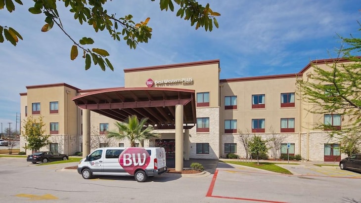 Gallery - Best Western Plus Austin Airport Inn & Suites