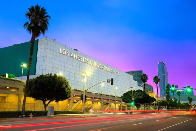 Gallery - Holiday Inn Express & Suites Los Angeles Downtown West, An Ihg Hotel