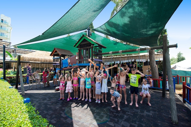 Gallery - Sealife Buket Resort & Beach