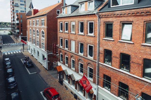 Gallery - Milling Hotel Mini 19