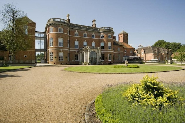 Gallery - Oakley Hall Hotel