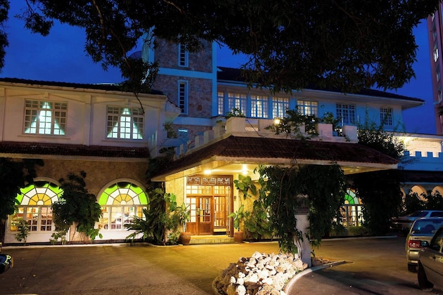 Gallery - Protea Hotel By Marriott Dar Es Salaam Courtyard