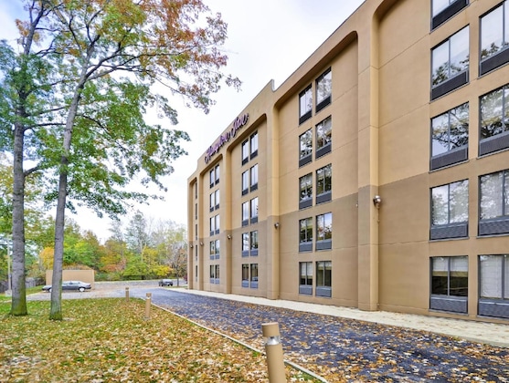 Gallery - Hampton Inn Cleveland - Westlake
