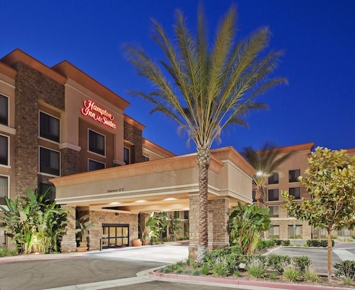 Gallery - Hampton Inn & Suites Moreno Valley