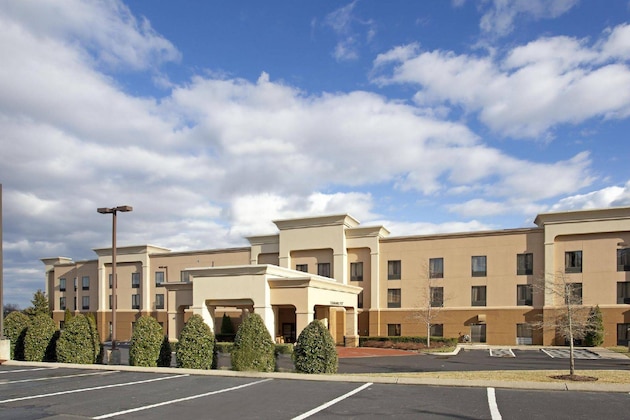 Gallery - Hampton Inn & Suites Nashville Smyrna