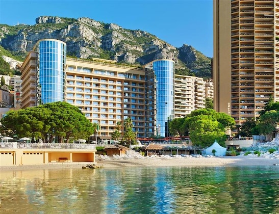 Gallery - Le Meridien Beach Plaza