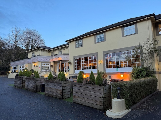 Gallery - Reigate Manor