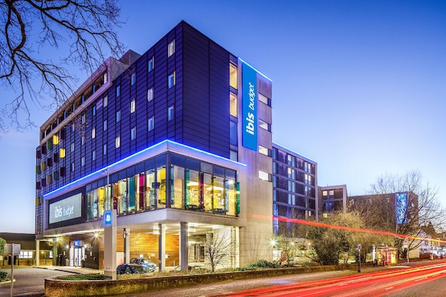 Gallery - Ibis Budget London Heathrow Central