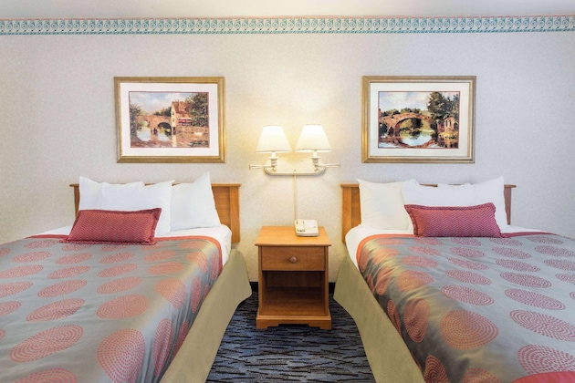 Gallery - Ramada By Wyndham Kent Seattle Area