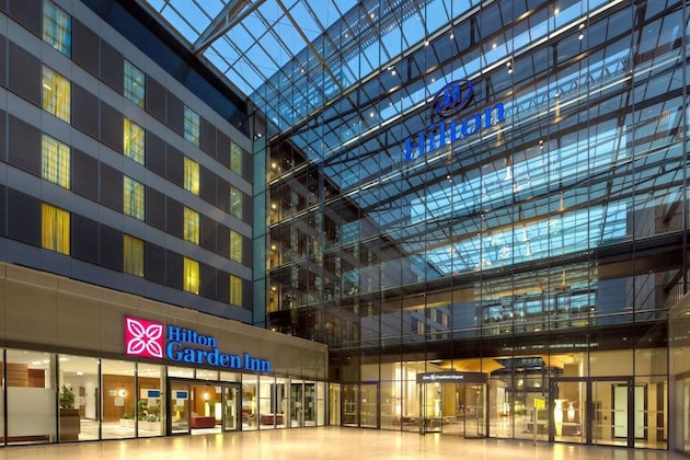 Gallery - Hilton Garden Inn Frankfurt Airport