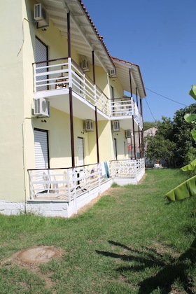 Gallery - Antony's Complex