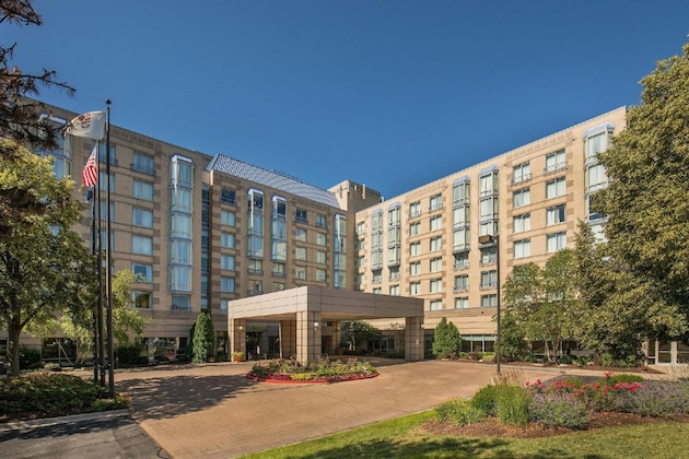 Gallery - Sheraton Suites Chicago Elk Grove