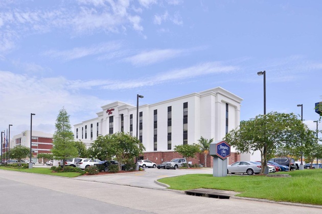 Gallery - Hampton Inn Gonzales