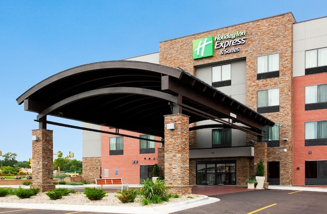 Gallery - Holiday Inn Express & Suites Rochester – Mayo Clinic Area By Ihg