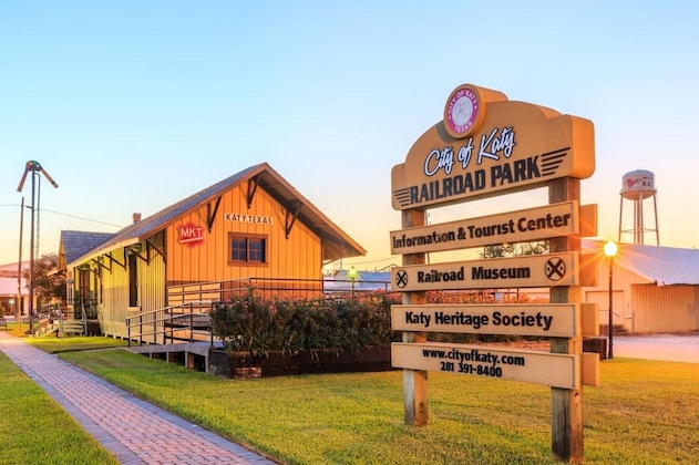 Gallery - Holiday Inn Express & Suites Houston West - Katy By Ihg