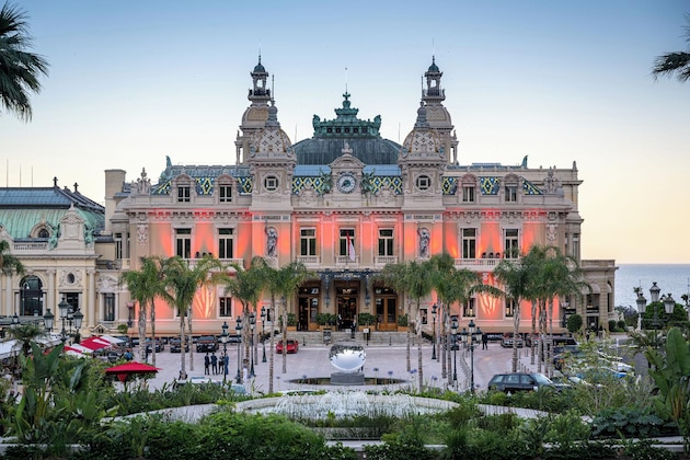 Gallery - Monte Carlo Beach