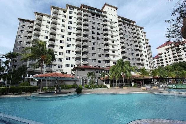 Gallery - Glory Beach Resort