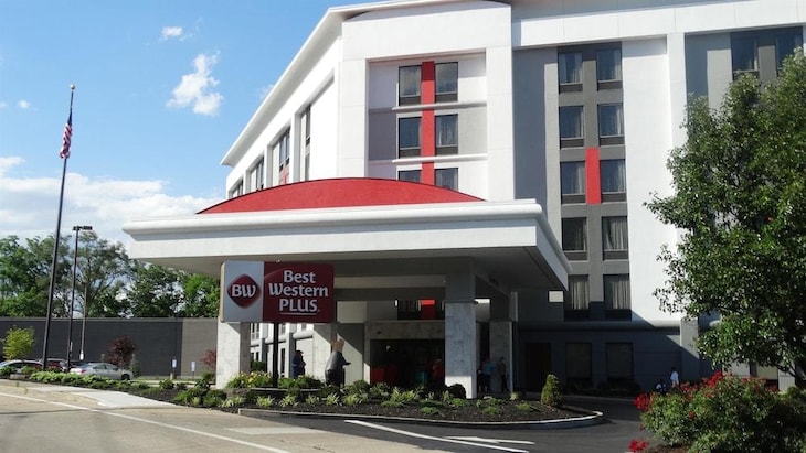 Gallery - Holiday Inn Express & Suites Cincinnati Riverfront, An Ihg Hotel