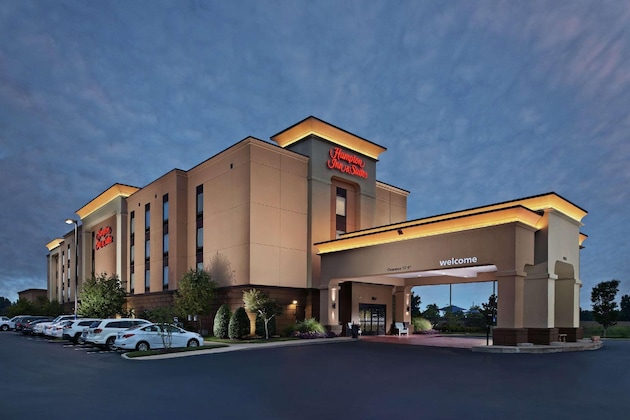 Gallery - Hampton Inn & Suites Millington
