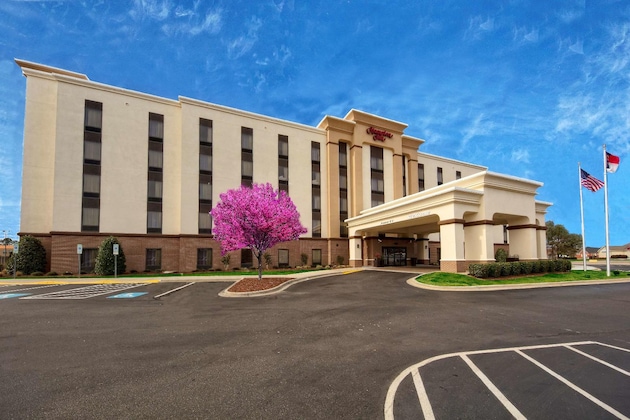 Gallery - Hampton Inn Dunn