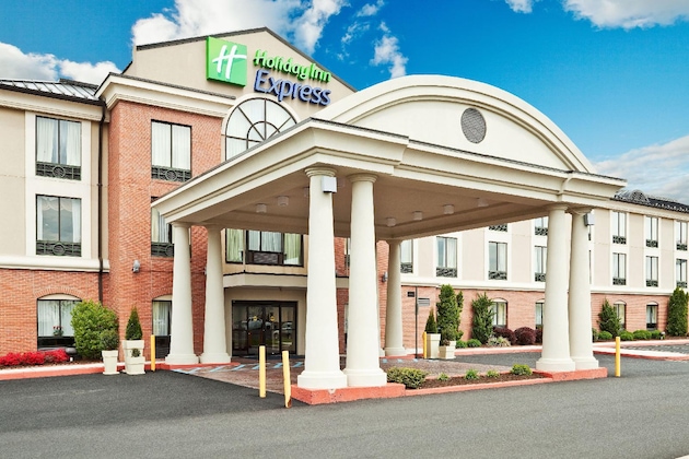 Gallery - Holiday Inn Express & Suites Quakertown - Allentown Area By Ihg