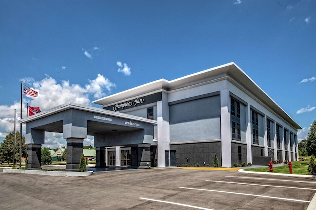 Gallery - Hampton Inn Tullahoma