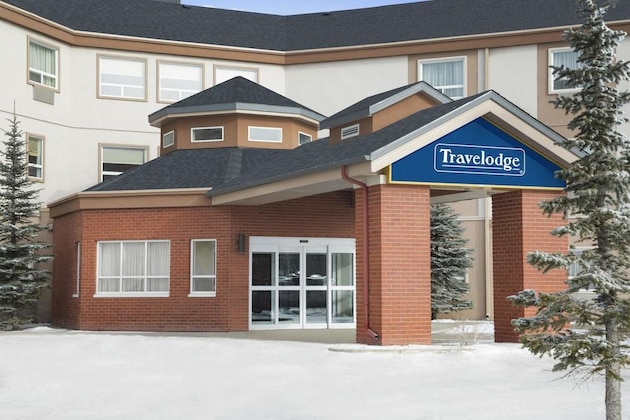 Gallery - Travelodge By Wyndham Strathmore