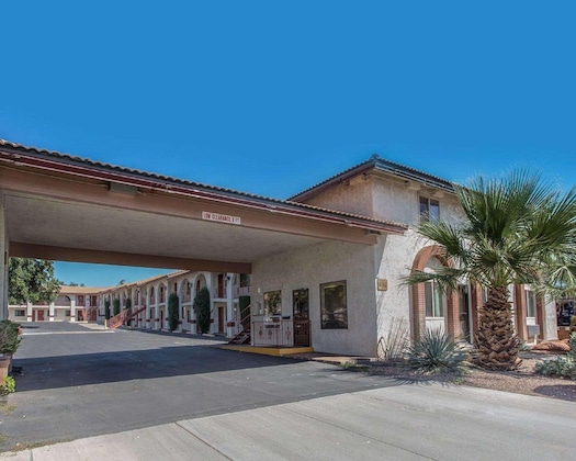 Gallery - Rodeway Inn Hurricane