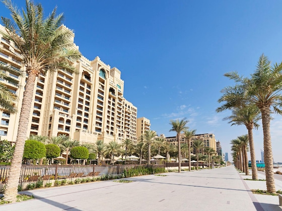 Gallery - Fairmont The Palm