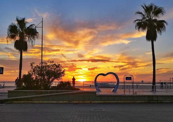 Gallery - Playa De Valdelagrana