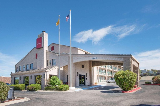 Gallery - Ramada By Wyndham Albuquerque Airport