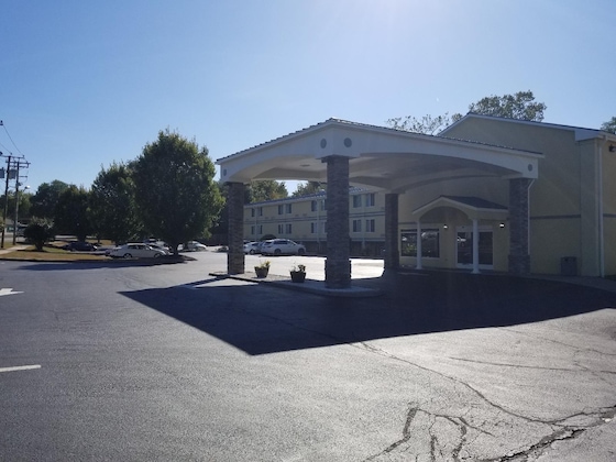 Gallery - Quality Inn & Suites