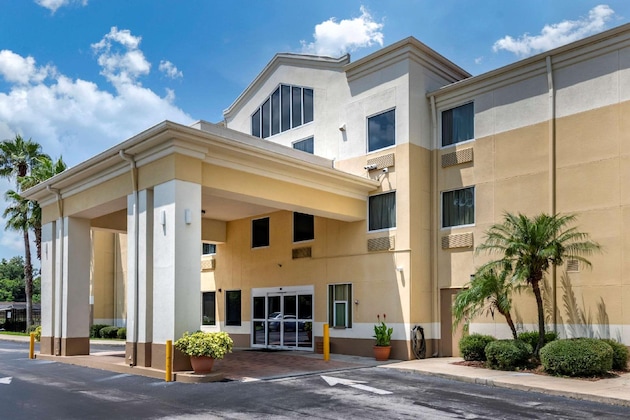 Gallery - Comfort Inn & Suites Deland - Near University